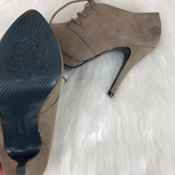 XAppeal Tan bootie size 6 - Picture 4 of 7